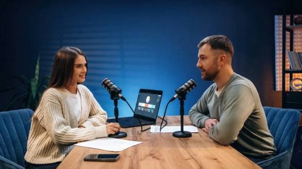 Tạo podcast từ tài liệu với NotebookLM